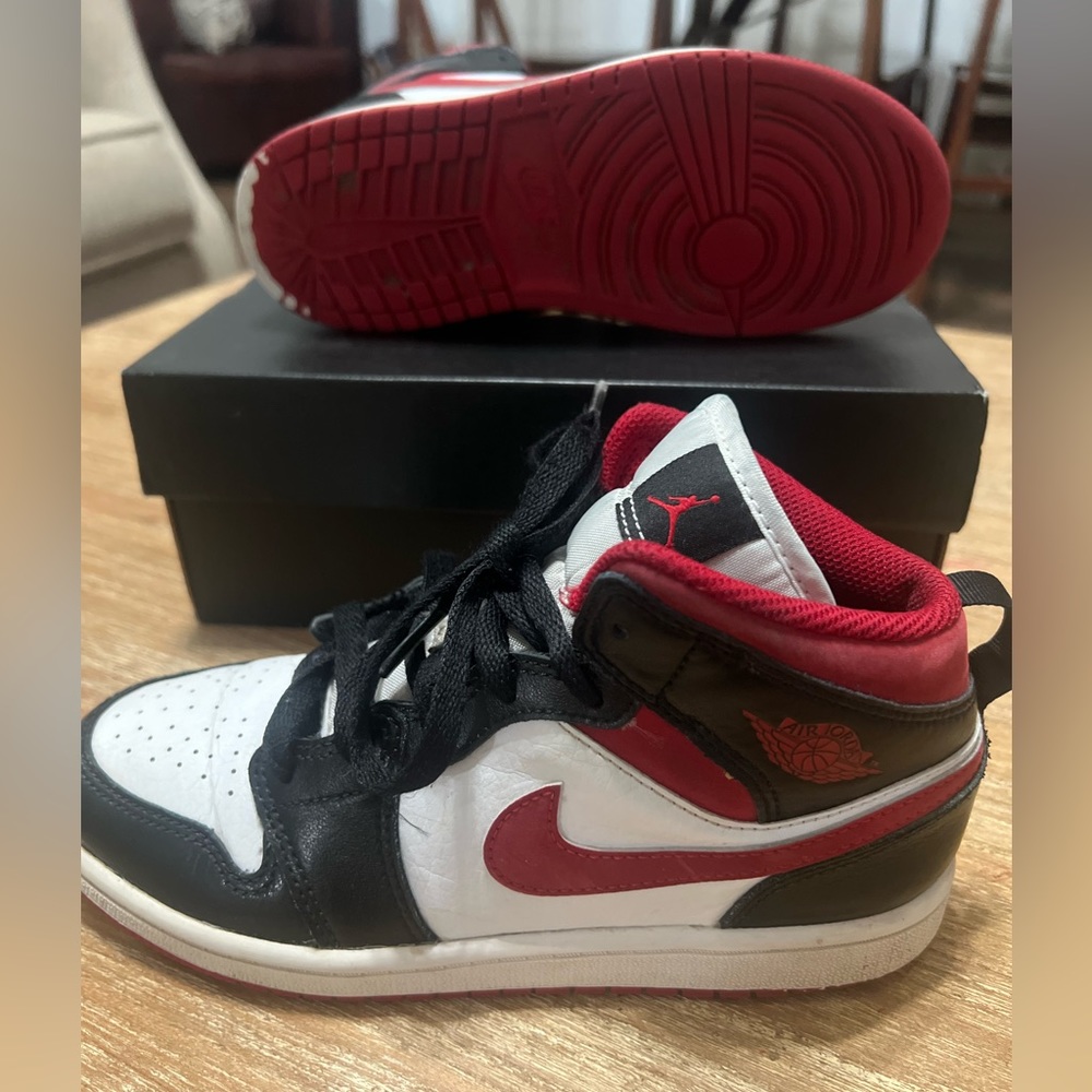 Jordan 1 Mid (PS) White/Gym Red-Black 2.5 Y
